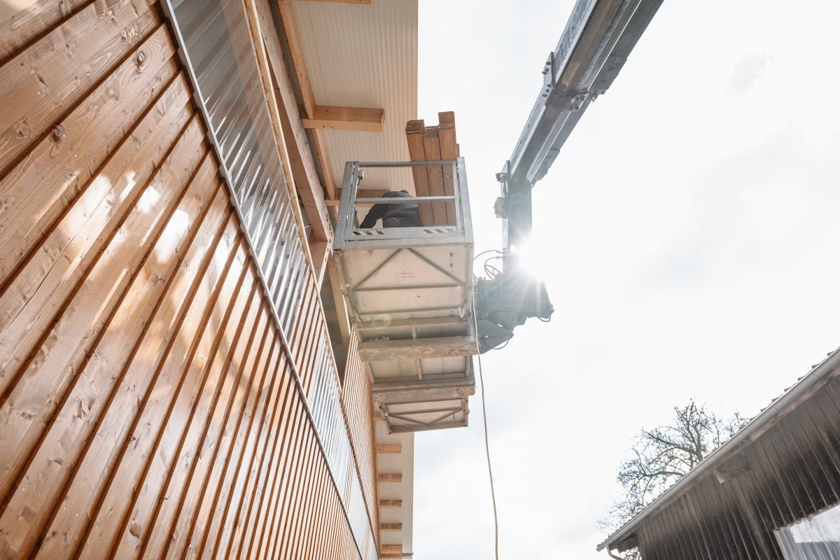 Binz Holzbau Stallungen fuer artgerechte Tierhaltung 1200