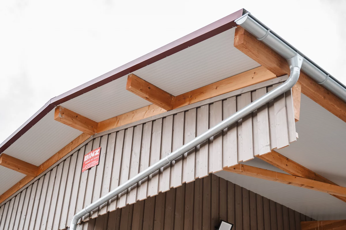 Holzbau-Binz Weber Adelmannsfelden-Mäderhof Mehrzweckhalle Holzkonstruktion